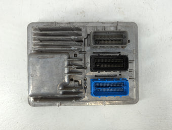 compare product 2018-2020 Gmc Terrain PCM Engine Control Computer ECU ECM PCU OEM P/N:12687328 Fits Fits 2017 2018 2019 2020 2021 2022 OEM Used Auto Parts