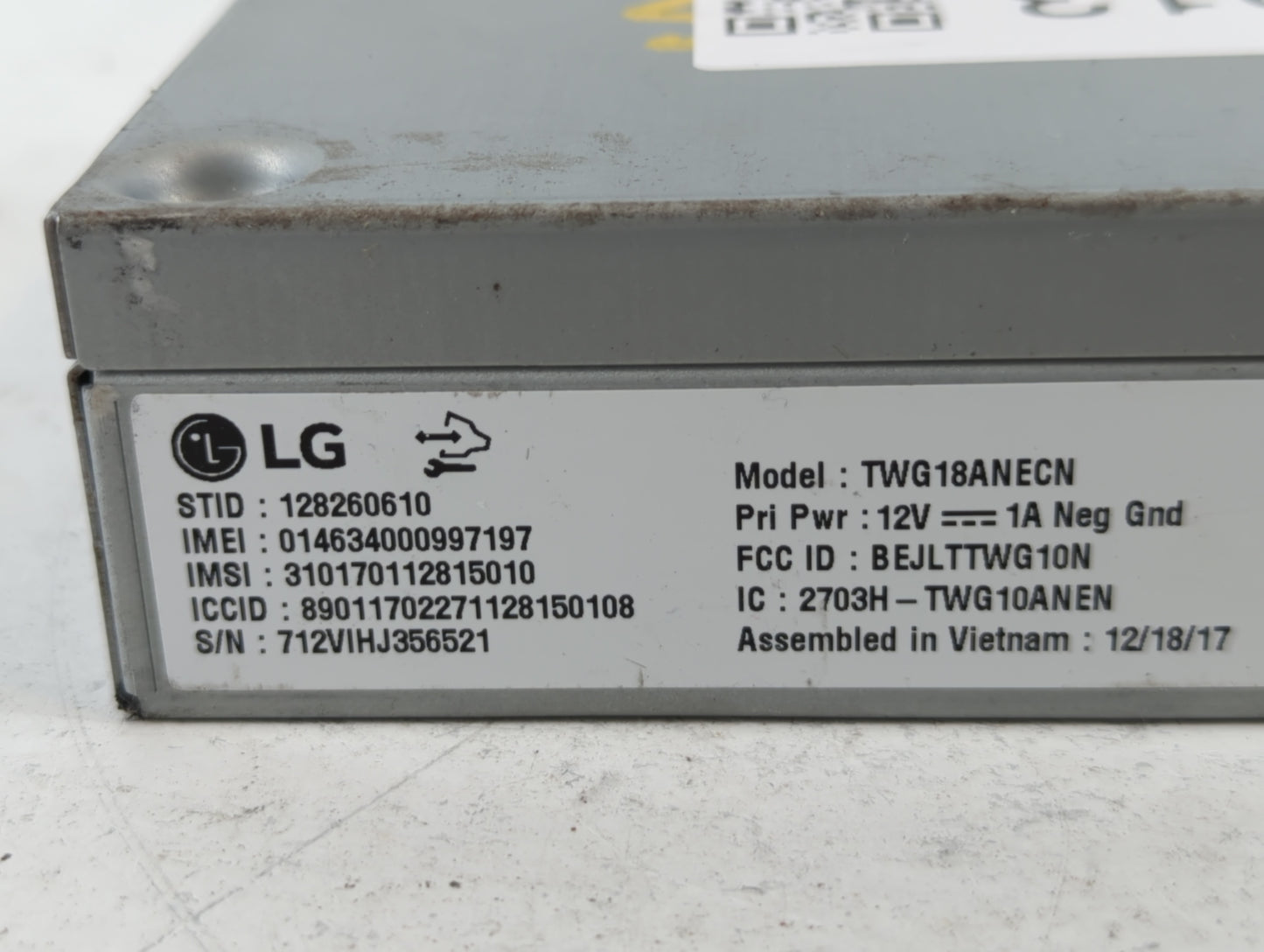 2018 Gmc Terrain Radio AM FM Cd Player Receiver Replacement P/N:84431758 Fits OEM Used Auto Parts - Oemusedautoparts1.com