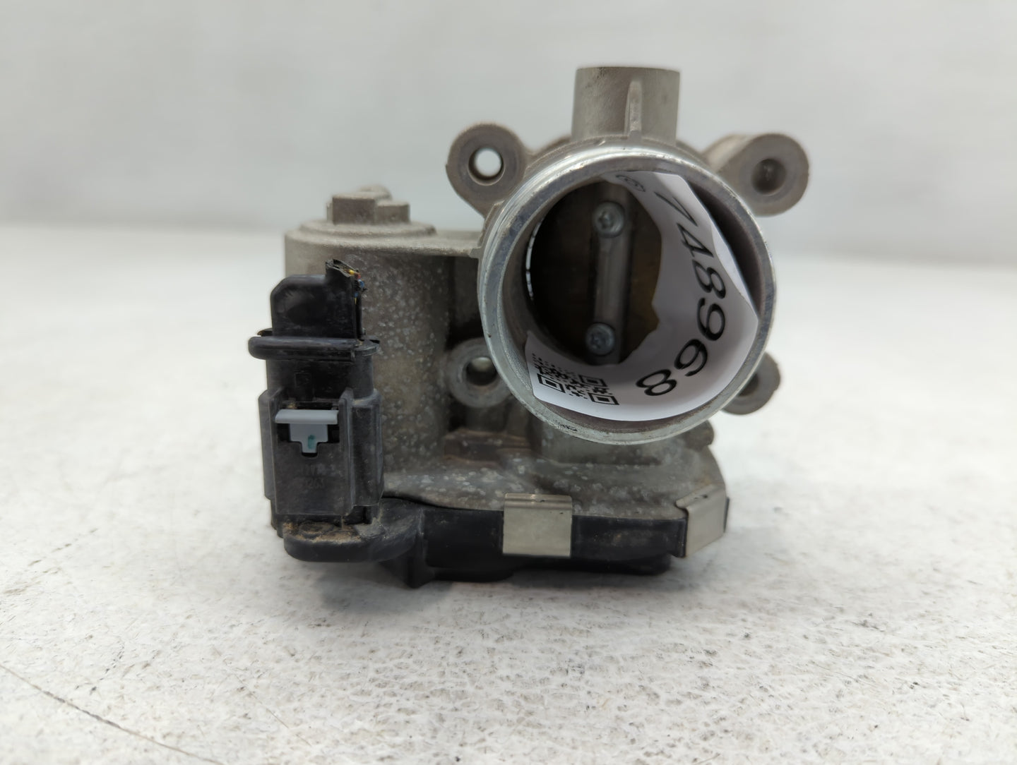 2018-2022 Gmc Terrain Throttle Body P/N:12671379AA Fits Fits 2016 2017 2018 2019 2020 2021 2022 OEM Used Auto Parts - Oemuse