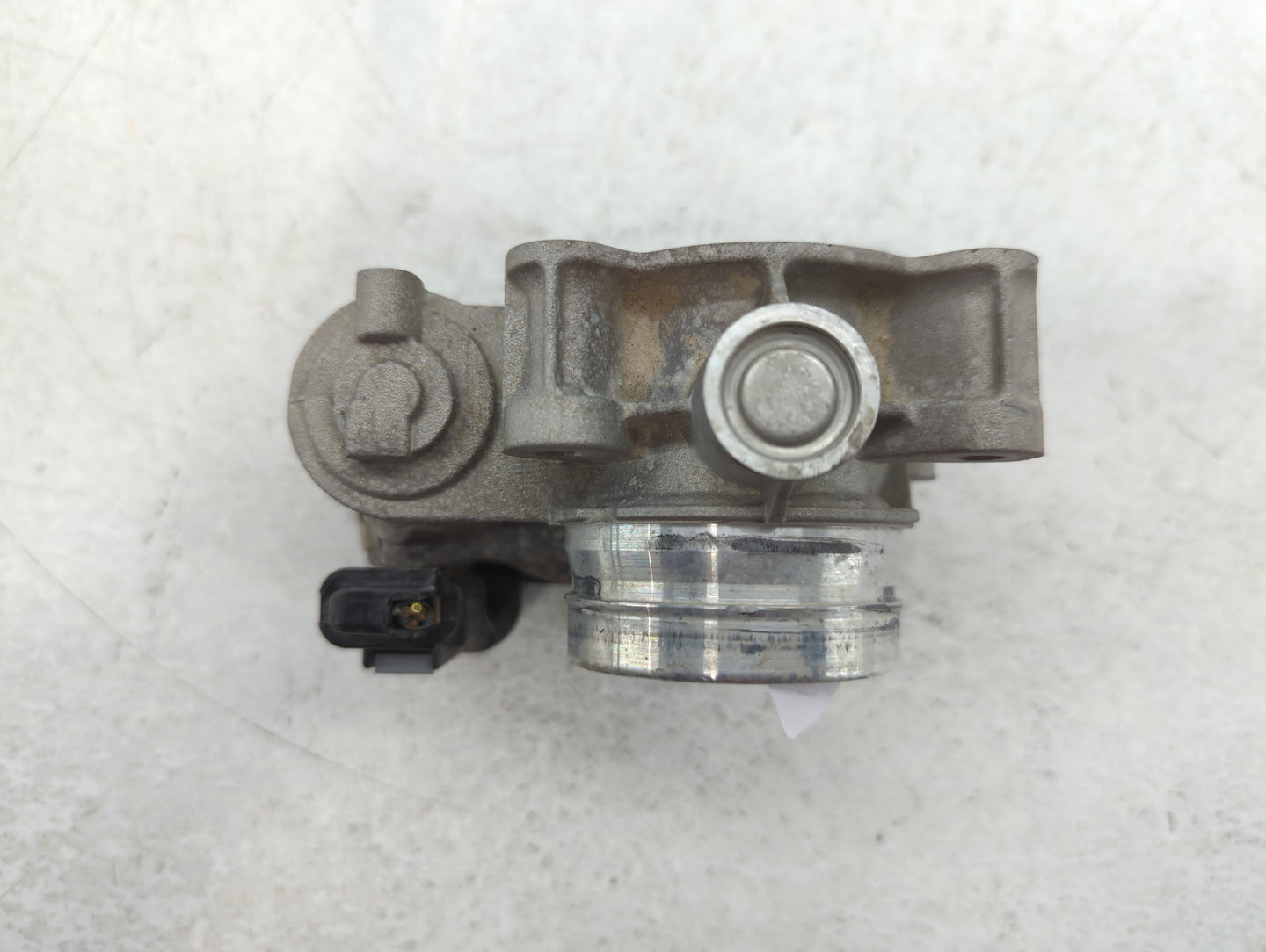 2018-2022 Gmc Terrain Throttle Body P/N:12671379AA Fits Fits 2016 2017 2018 2019 2020 2021 2022 OEM Used Auto Parts - Oemuse