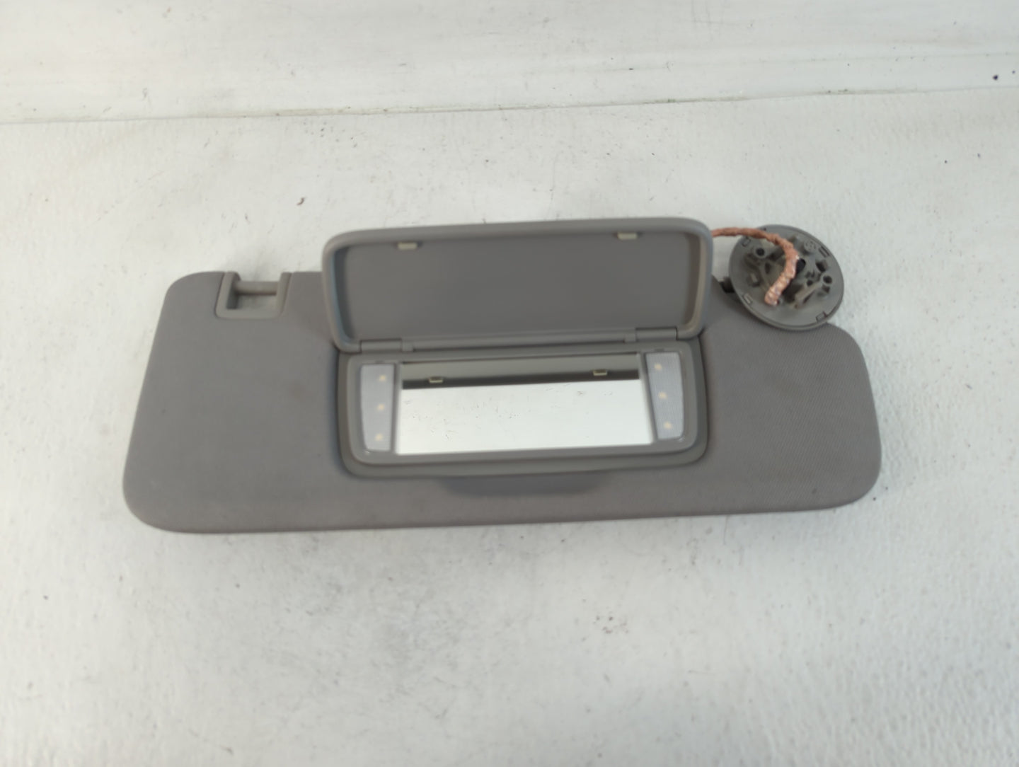 2018 Gmc Terrain Sun Visor Shade Replacement Passenger Right Mirror Fits OEM Used Auto Parts - Oemusedautoparts1.com