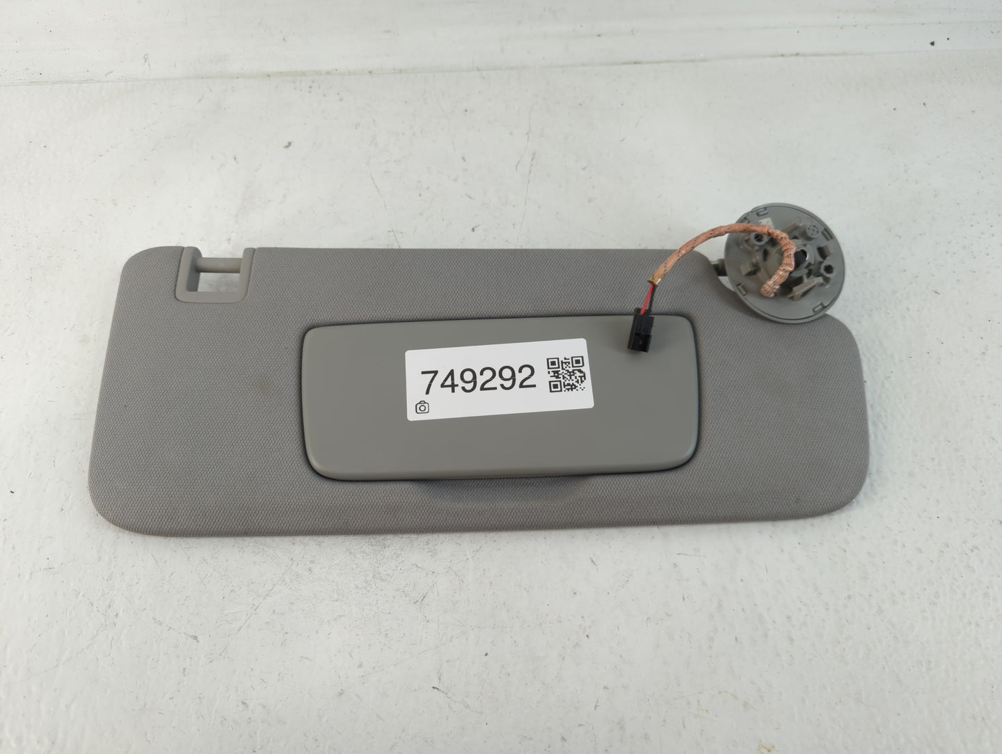 2018 Gmc Terrain Sun Visor Shade Replacement Passenger Right Mirror Fits OEM Used Auto Parts - Oemusedautoparts1.com