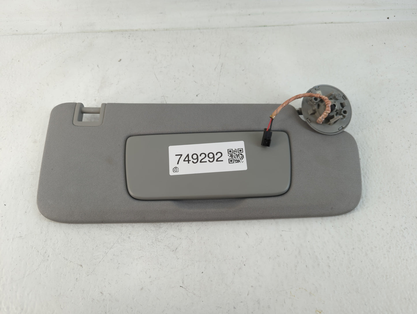 2018 Gmc Terrain Sun Visor Shade Replacement Passenger Right Mirror Fits OEM Used Auto Parts - Oemusedautoparts1.com