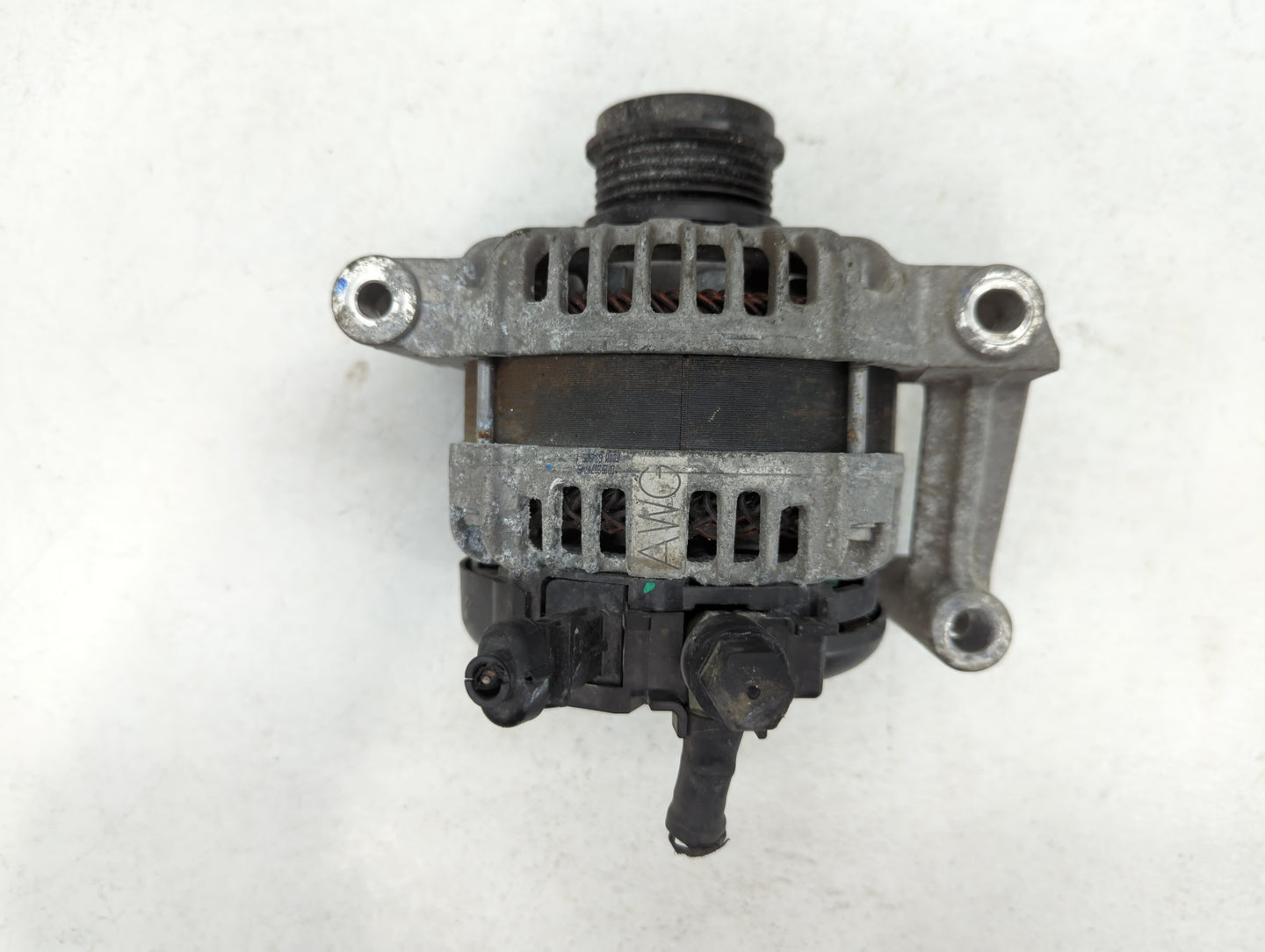 2018-2022 Gmc Terrain Alternator Replacement Generator Charging Assembly Engine OEM P/N:13517759 0 126 312 142 Fits OEM Used