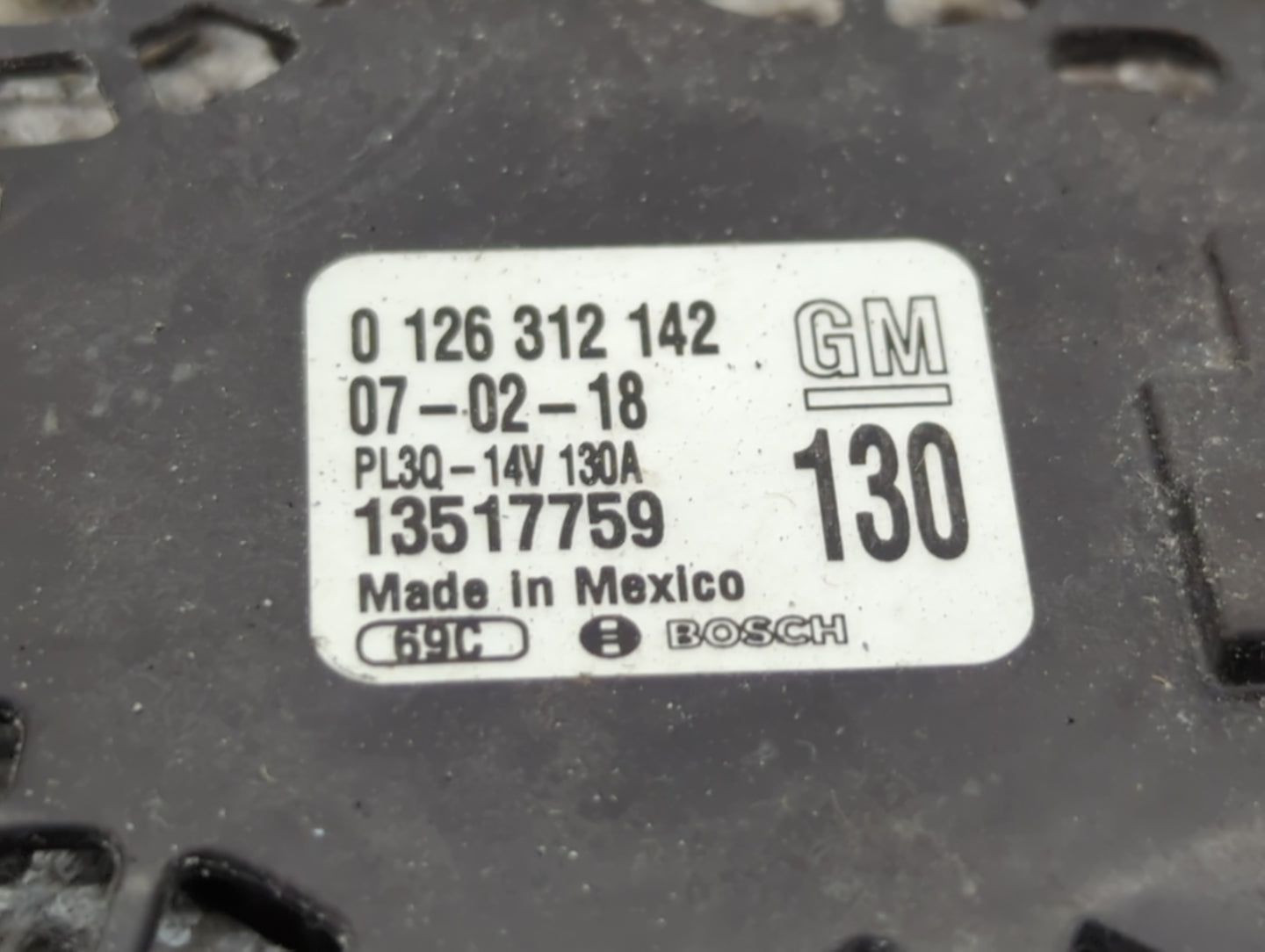 2018-2022 Gmc Terrain Alternator Replacement Generator Charging Assembly Engine OEM P/N:13517759 0 126 312 142 Fits OEM Used