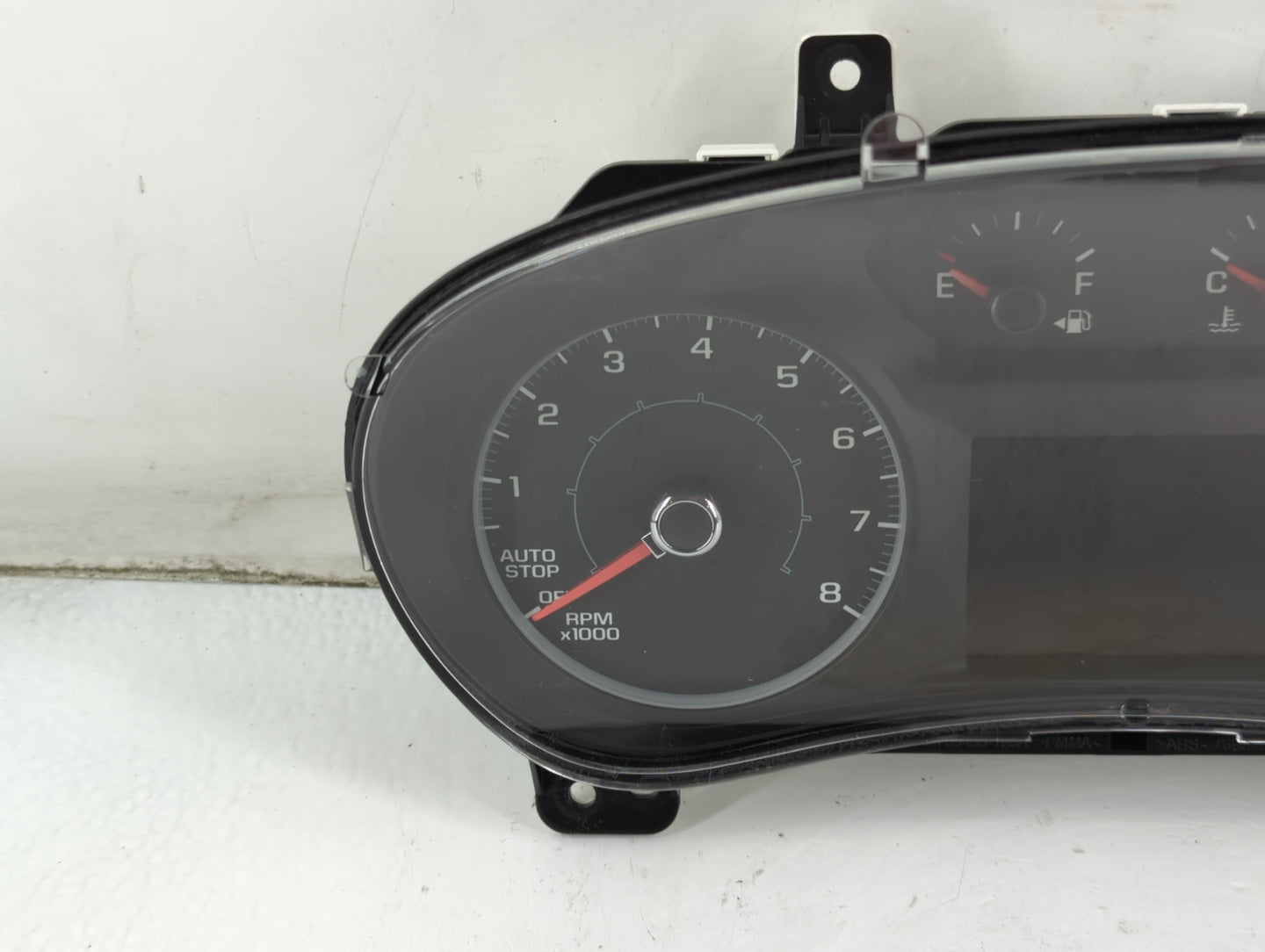 2018-2019 Gmc Terrain Instrument Cluster Speedometer Gauges P/N:84424072 Fits Fits 2018 2019 OEM Used Auto Parts - Oemusedau