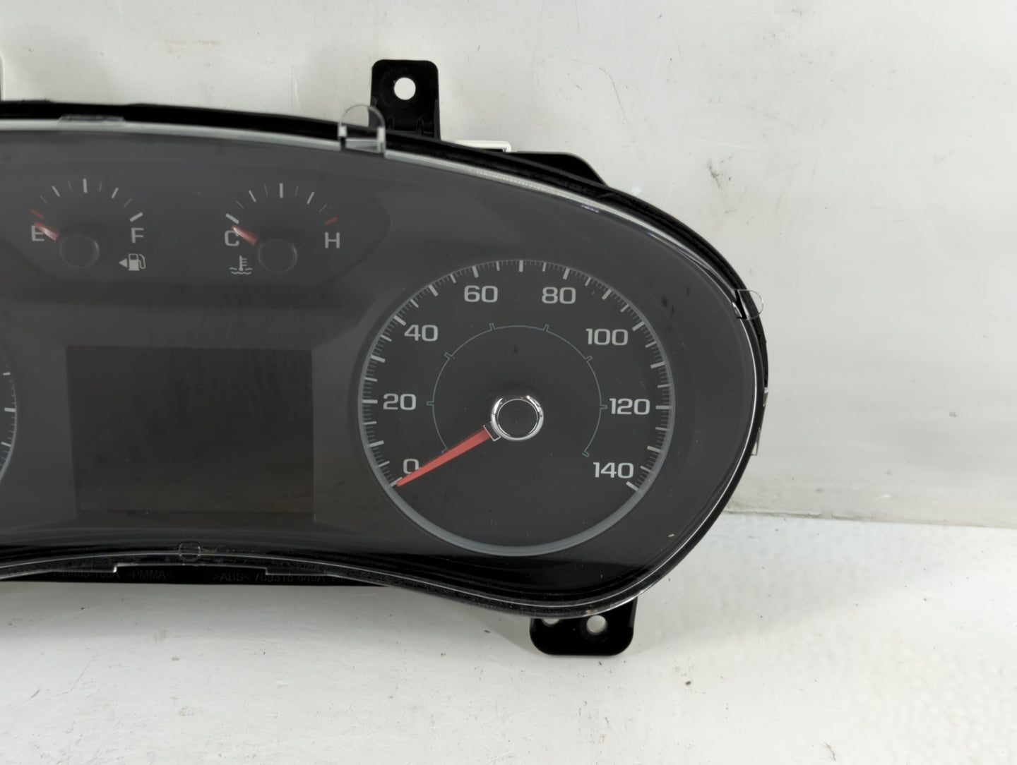 2018-2019 Gmc Terrain Instrument Cluster Speedometer Gauges P/N:84424072 Fits Fits 2018 2019 OEM Used Auto Parts - Oemusedau