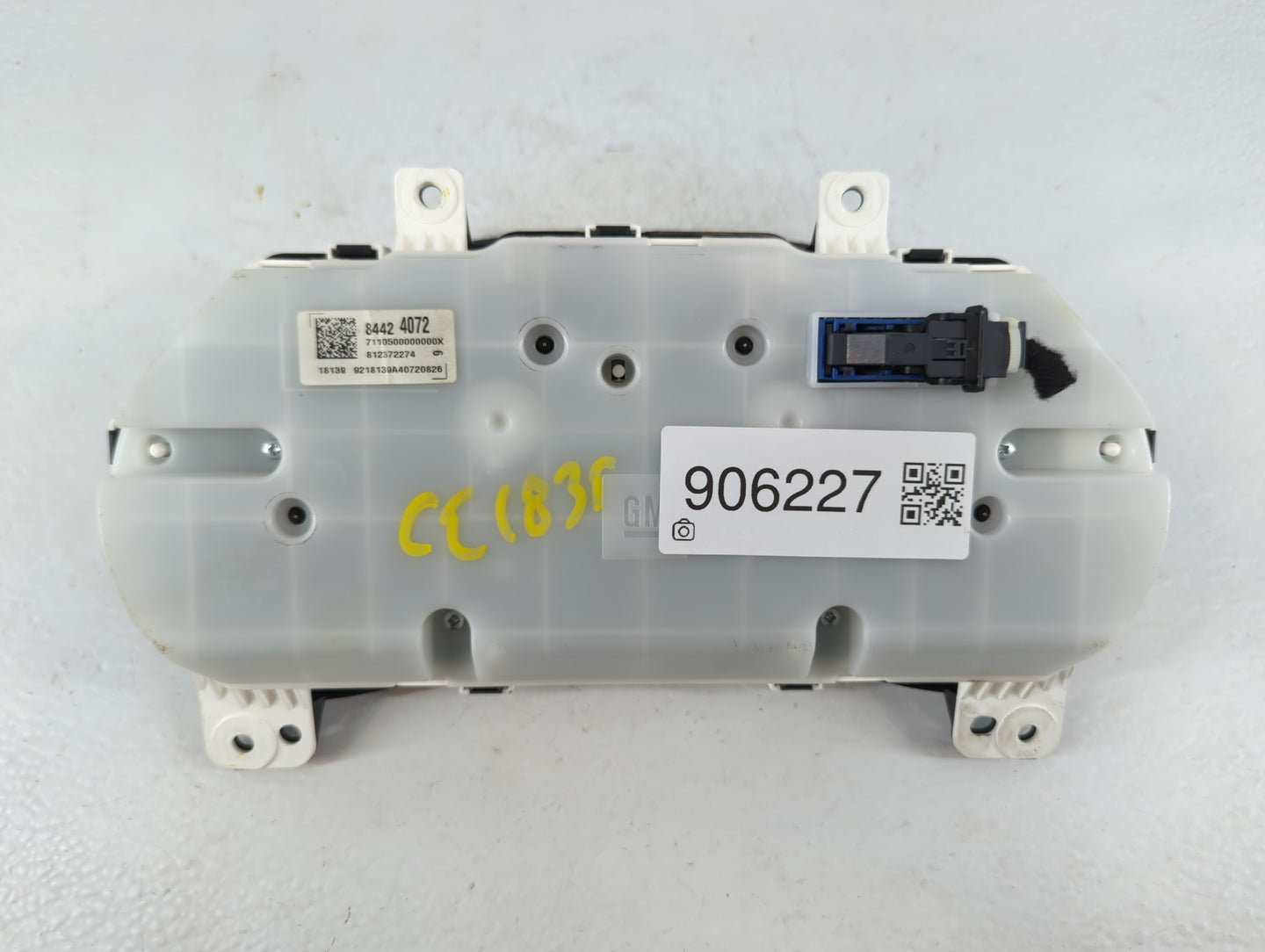 2018-2019 Gmc Terrain Instrument Cluster Speedometer Gauges P/N:84424072 Fits Fits 2018 2019 OEM Used Auto Parts - Oemusedau