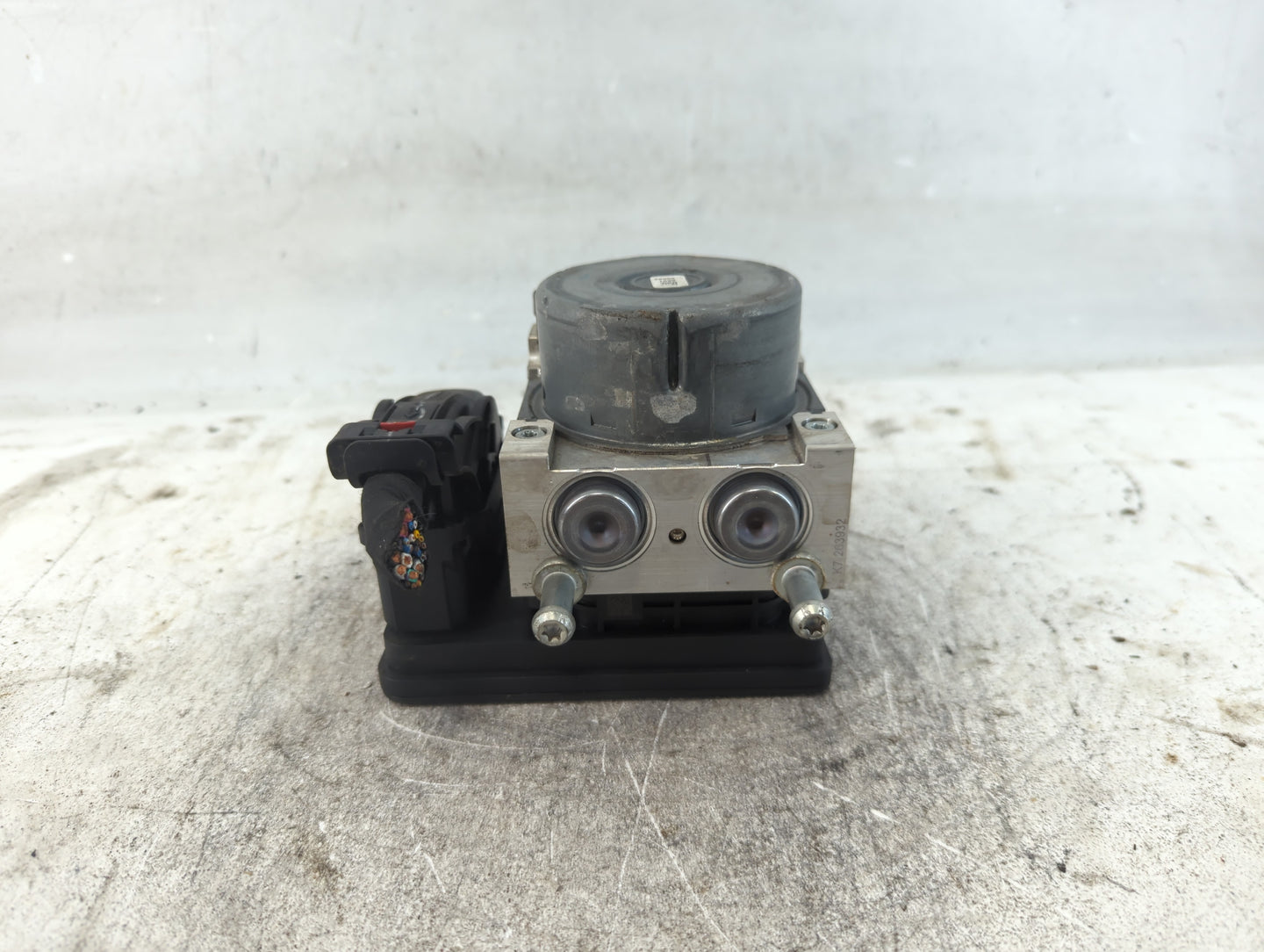 2018-2021 Gmc Terrain ABS Pump Control Module Replacement P/N:84414759 Fits Fits 2018 2019 2020 2021 OEM Used Auto Parts - O