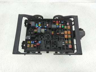 compare product 2015-2020 Gmc Yukon Fusebox Fuse Box Panel Relay Module P/N:84114437 138265395, A218025 Fits Fits 2015 2016 2017 2018 2019 2020 OEM Used Auto Parts
