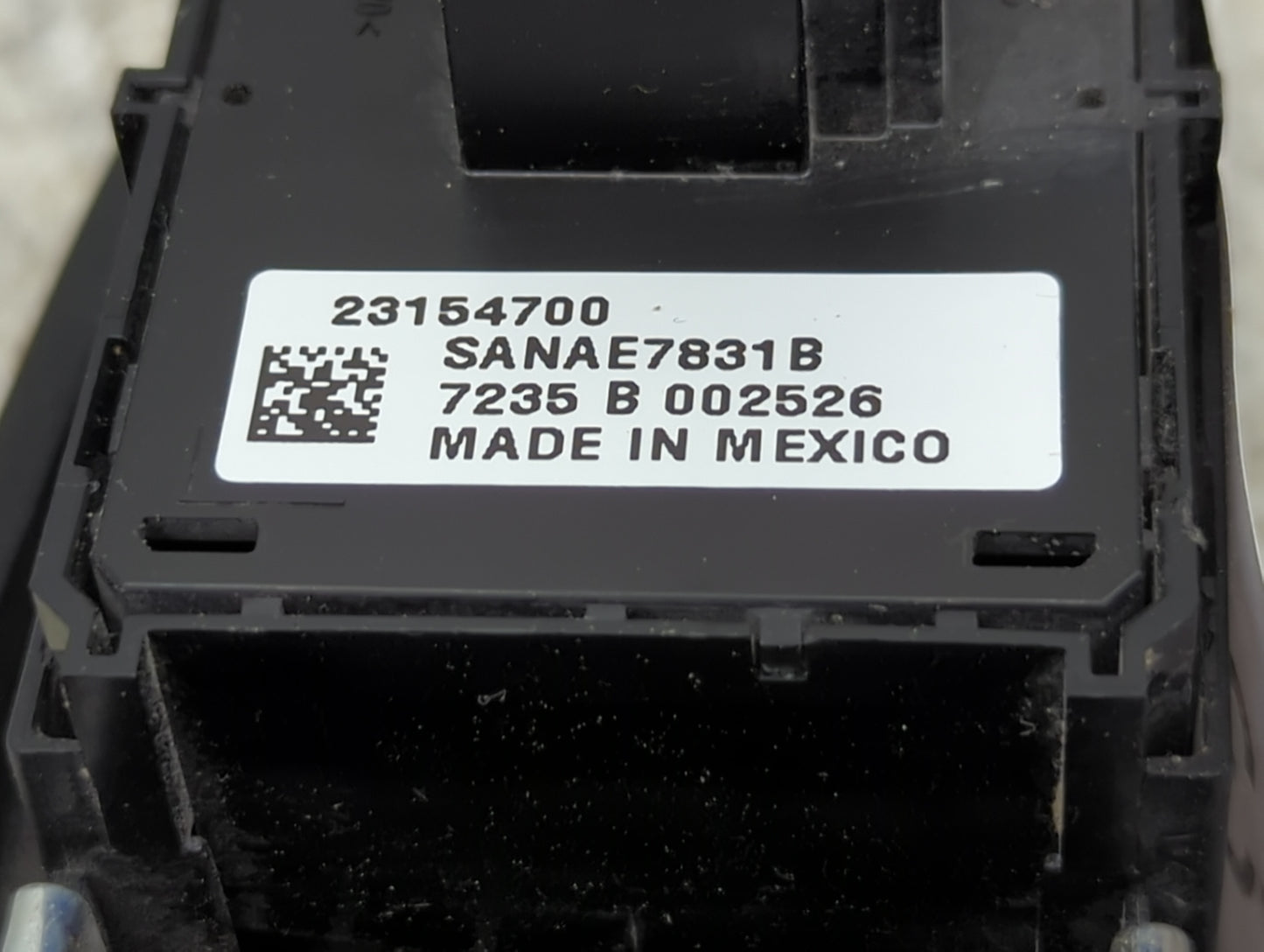 2018 Gmc Yukon Master Power Window Switch Replacement Driver Side Left Fits OEM Used Auto Parts - Oemusedautoparts1.com