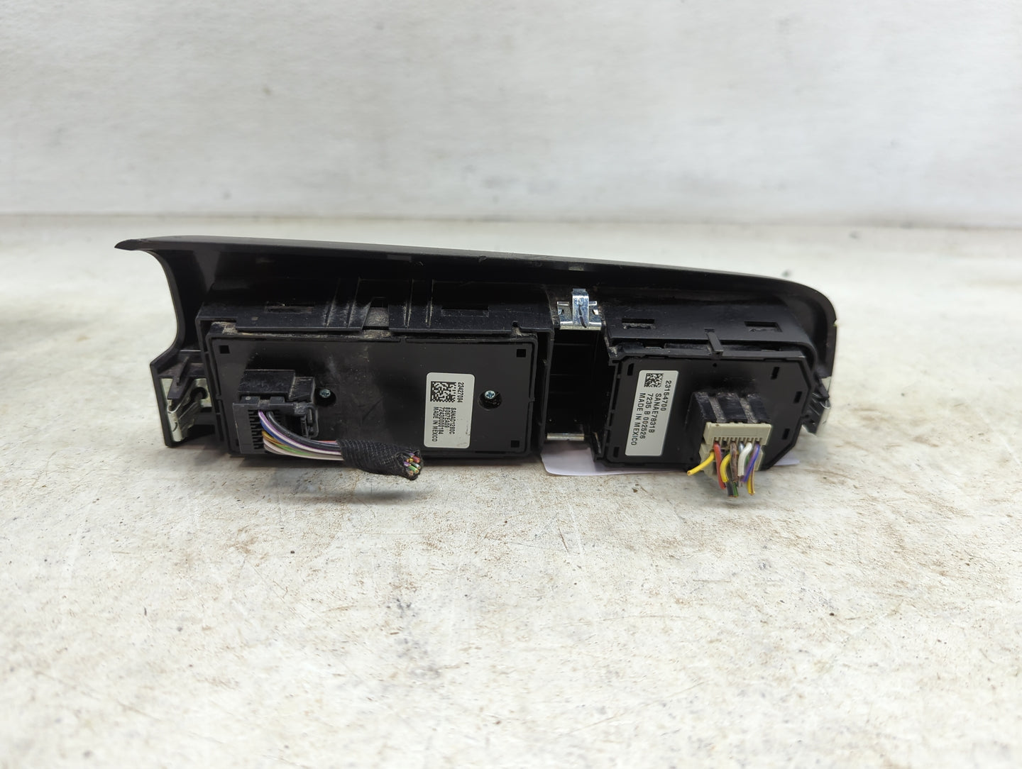 2018 Gmc Yukon Master Power Window Switch Replacement Driver Side Left Fits OEM Used Auto Parts - Oemusedautoparts1.com