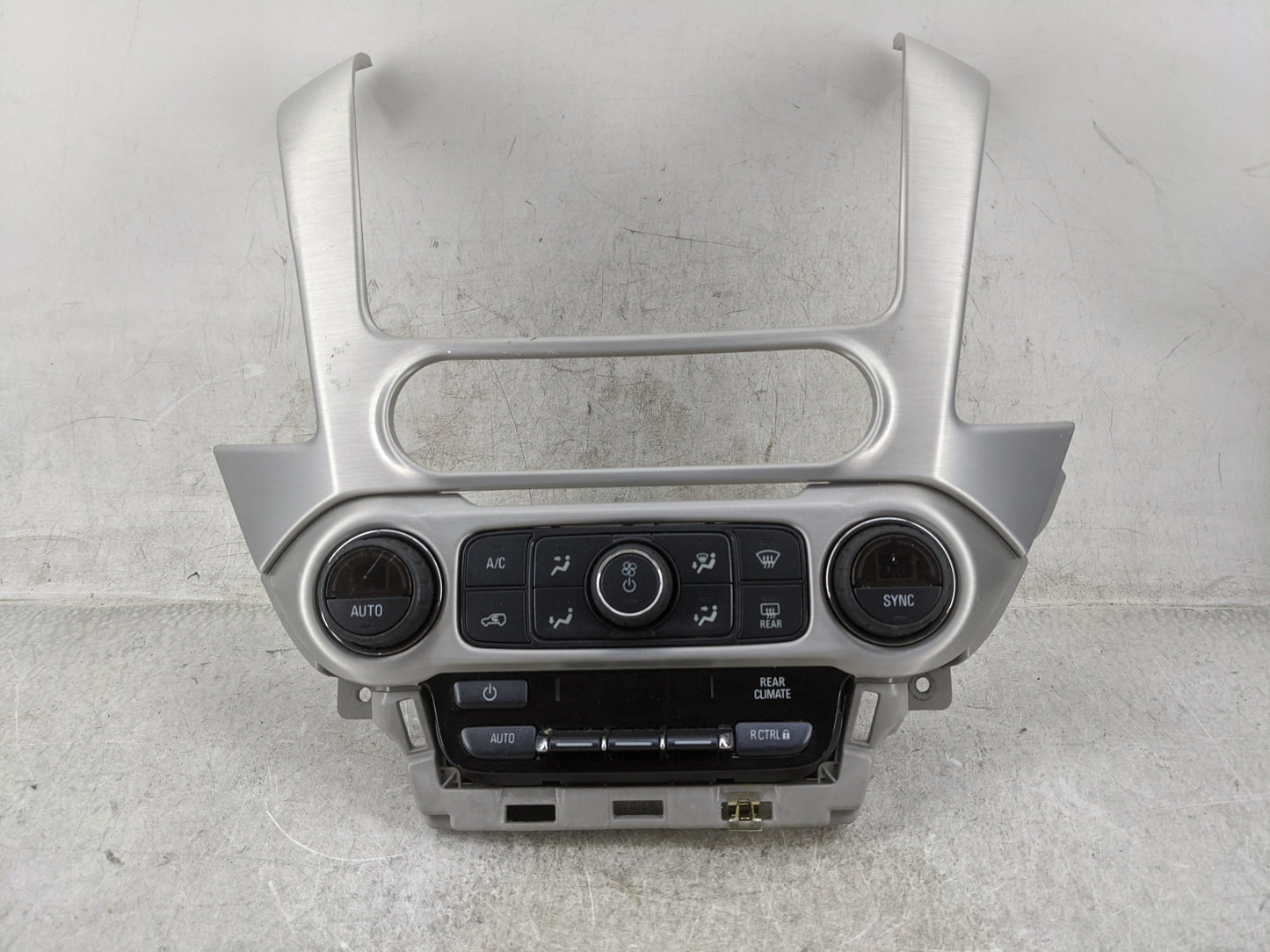 2017-2020 Gmc Yukon Climate Control Module Temperature AC/Heater Replacement P/N:84258727 815372982 Fits Fits 2017 2018 2019