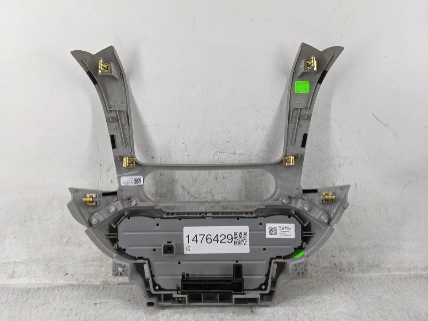 2017-2020 Gmc Yukon Climate Control Module Temperature AC/Heater Replacement P/N:84258727 815372982 Fits Fits 2017 2018 2019