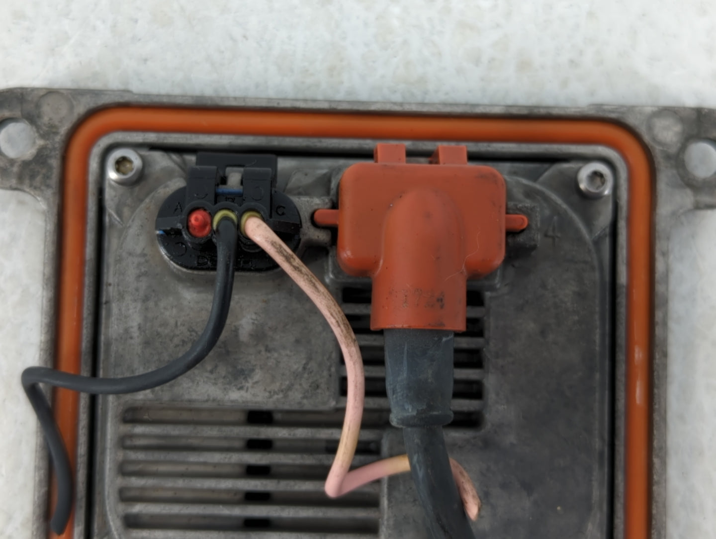 2018 Gmc Yukon Headlight Ballast Head Light - Oemusedautoparts1.com