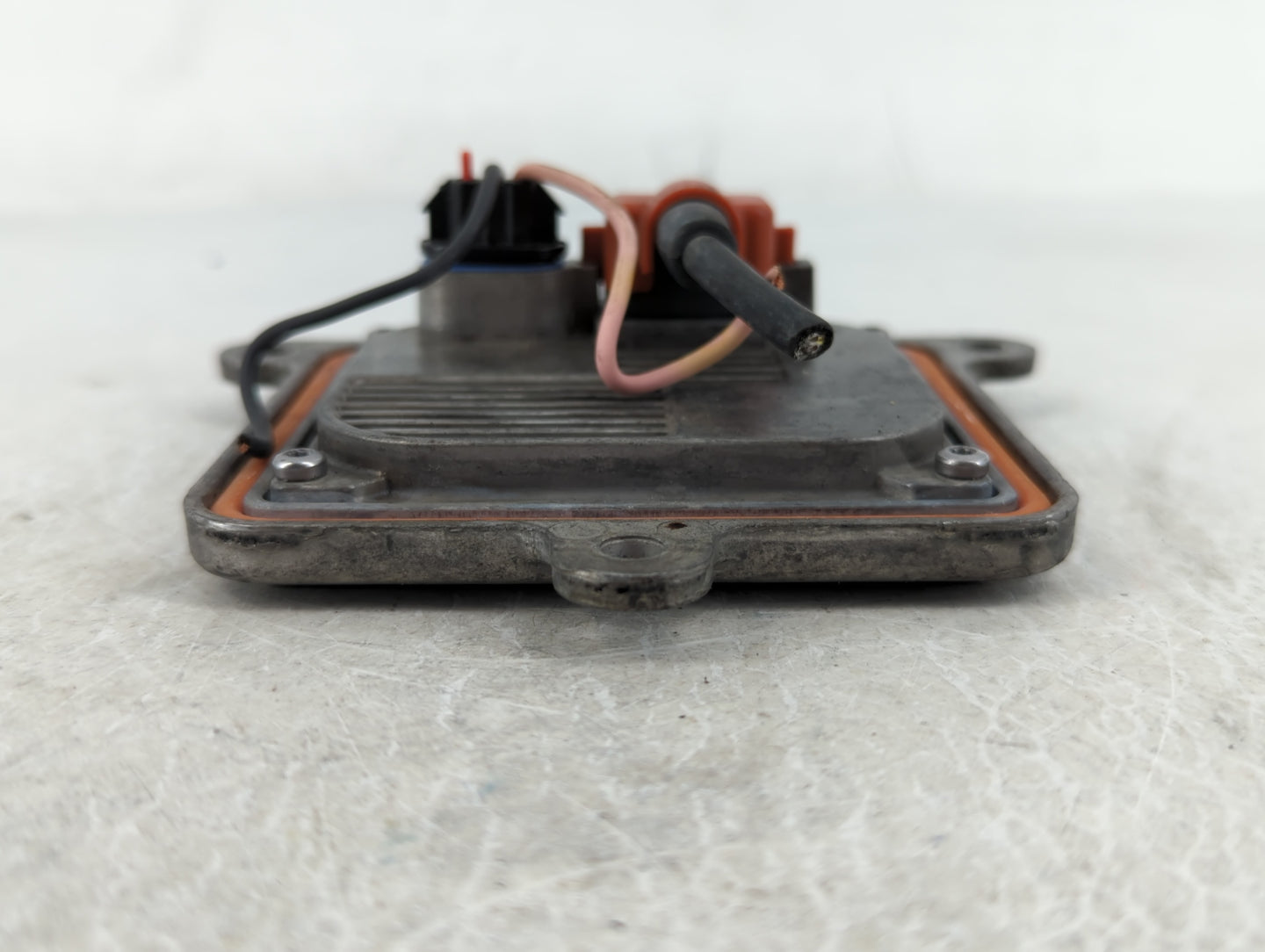 2018 Gmc Yukon Headlight Ballast Head Light - Oemusedautoparts1.com