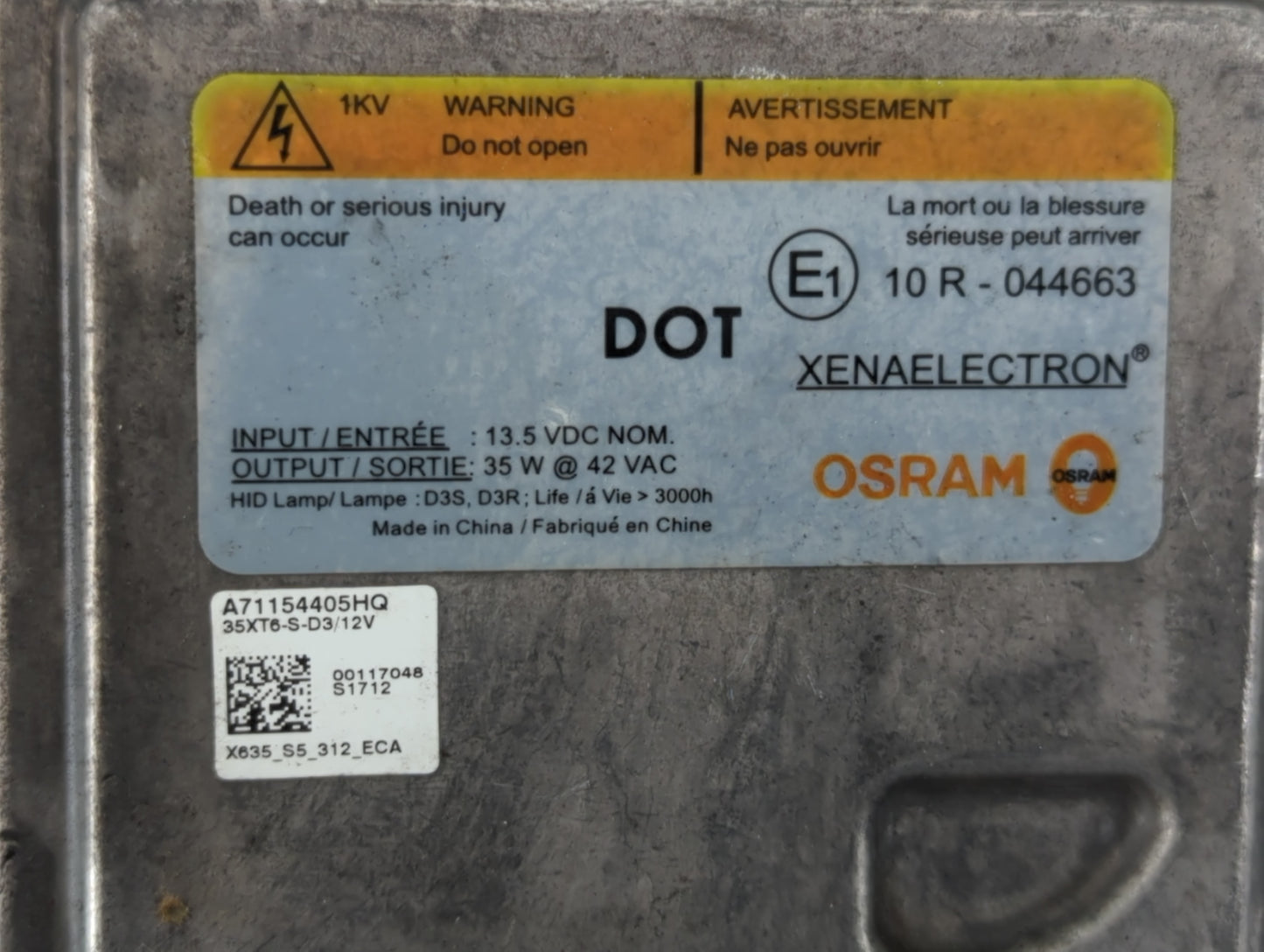 2018 Gmc Yukon Headlight Ballast Head Light - Oemusedautoparts1.com