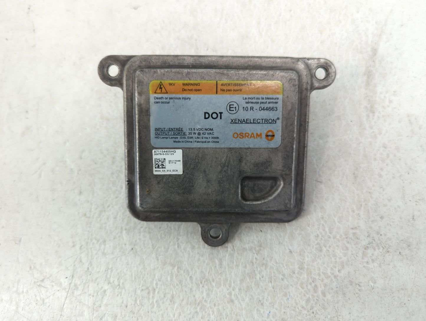 2018 Gmc Yukon Headlight Ballast Head Light - Oemusedautoparts1.com