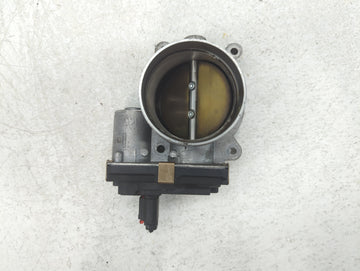 2018 Gmc Yukon Xl Throttle Body P/N:12678224 Fits Fits 2014 2015 2016 2017 2019 2020 2021 2022 OEM Used Auto Parts - Oemused