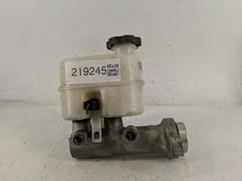 compare product Gmc Yukon Xl 1500 Brake Master Cylinder
