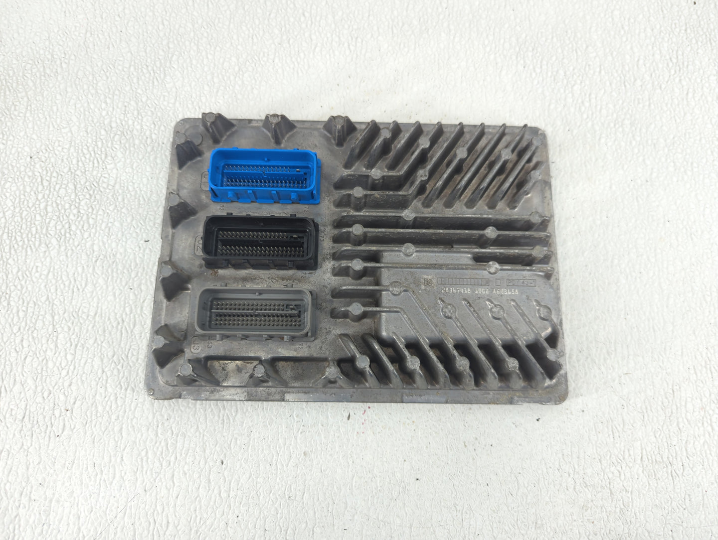 2018 Gmc Yukon Xl 1500 PCM Engine Control Computer ECU ECM PCU OEM P/N:12688528 Fits Fits 2019 OEM Used Auto Parts - Oemused