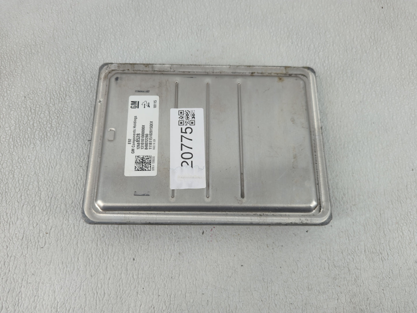 2018 Gmc Yukon Xl 1500 PCM Engine Control Computer ECU ECM PCU OEM P/N:12688528 Fits Fits 2019 OEM Used Auto Parts - Oemused