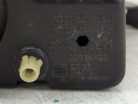 Gmc Yukon Xl 1500 Driver Left Oem Fog Light Lamp - Oemusedautoparts1.com