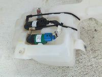 Gmc Yukon Xl 1500 Windshield Washer Fluid Reservoir Bottle Oem - Oemusedautoparts1.com