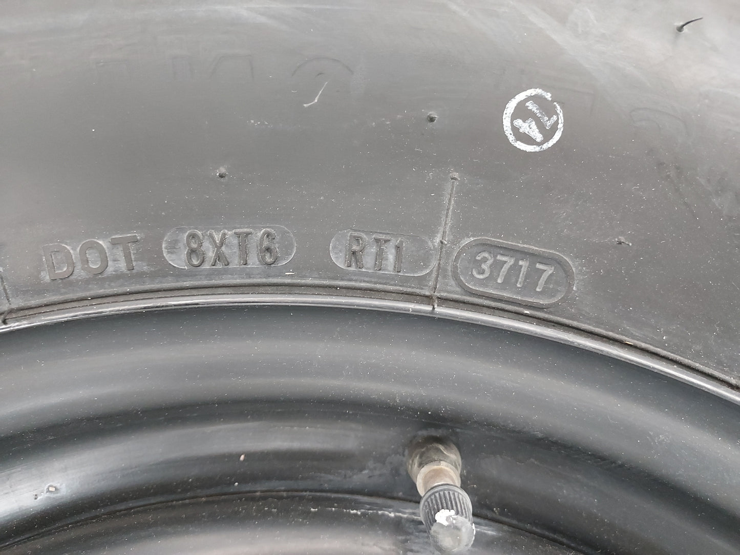 2007-2014 Gmc Yukon Xl 1500 Spare Donut Tire Wheel Rim Oem - Oemusedautoparts1.com