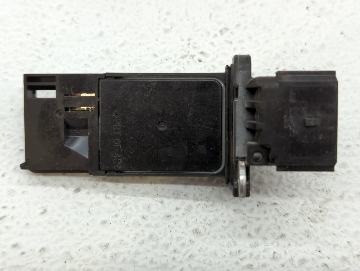 Gmc Yukon Xl 1500 Mass Air Flow Meter Maf Sensor 554089 - Oemusedautoparts1.com
