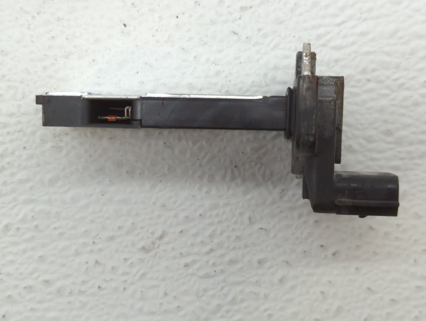 Gmc Yukon Xl 1500 Mass Air Flow Meter Maf - Oemusedautoparts1.com