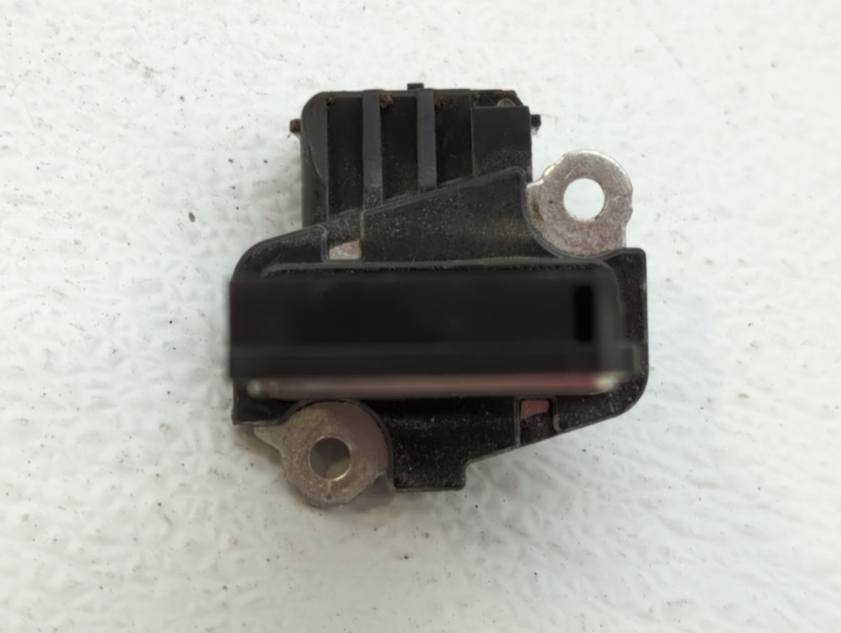 Gmc Yukon Xl 1500 Mass Air Flow Meter Maf Sensor 554089 - Oemusedautoparts1.com