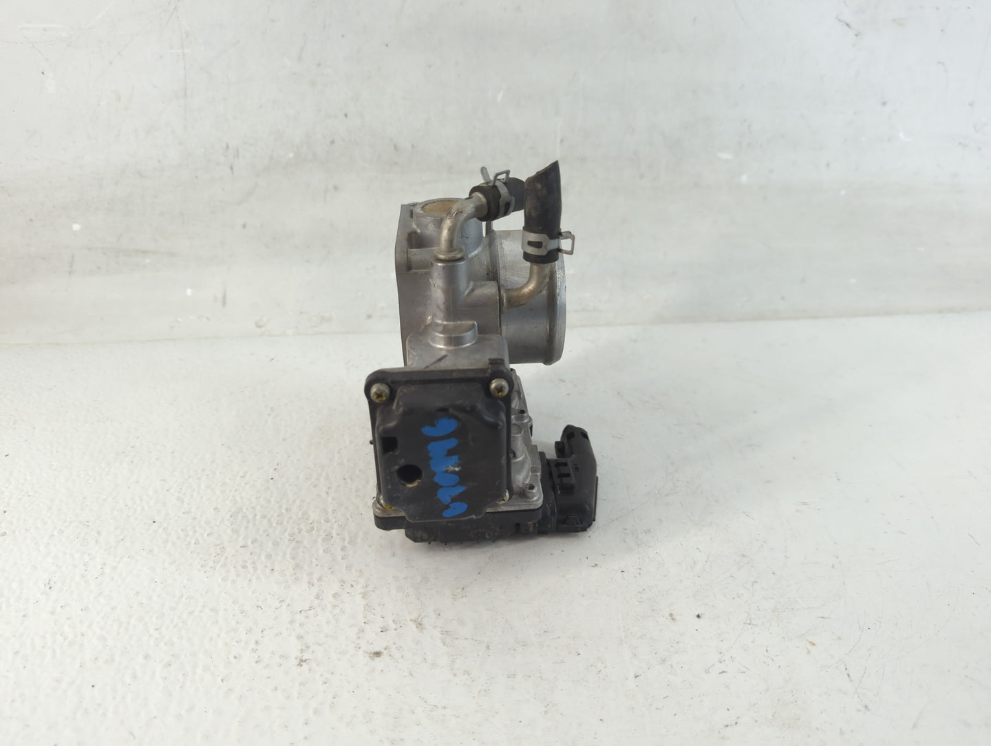 2018-2022 Honda Accord Throttle Body P/N:M22858084051 Fits Fits 2016 2017 2018 2019 2020 2021 2022 OEM Used Auto Parts - Oem