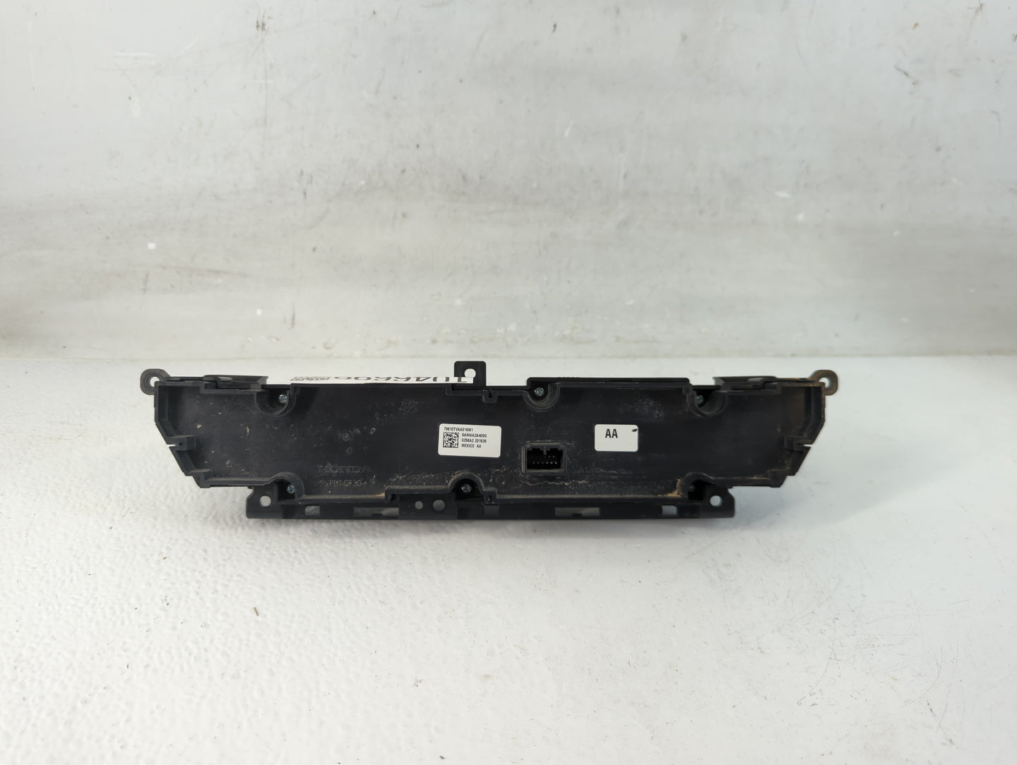 2018-2020 Honda Accord Climate Control Module Temperature AC/Heater Replacement P/N:79610TVAA016M1 Fits Fits 2018 2019 2020 