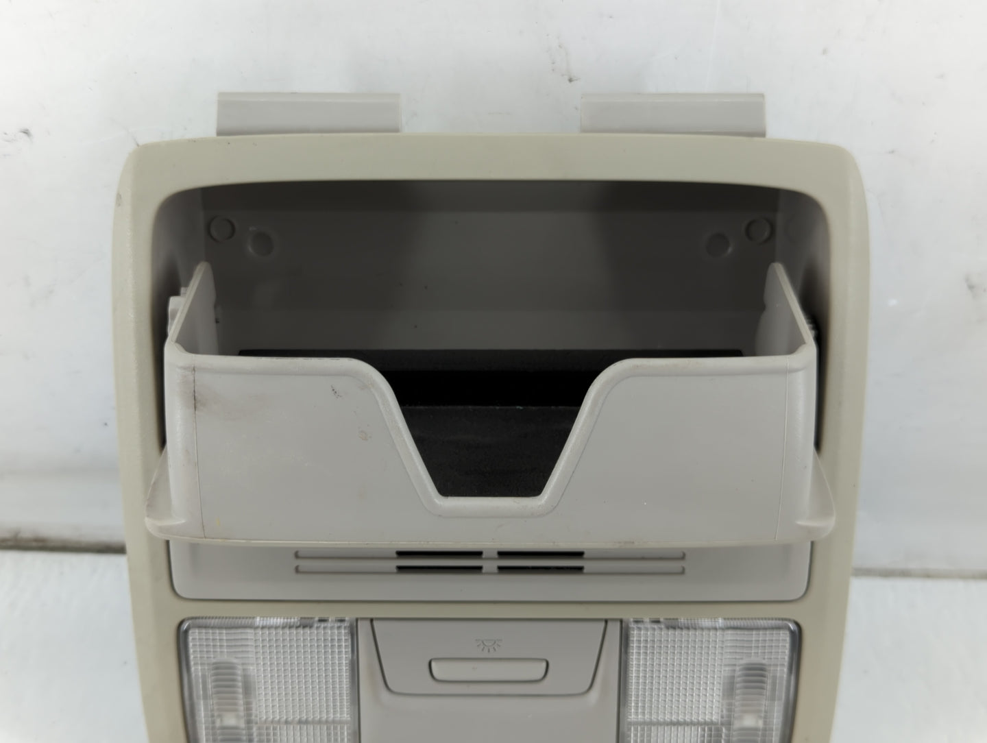 2018 Honda Accord Overhead Roof Console 1047682 - Oemusedautoparts1.com