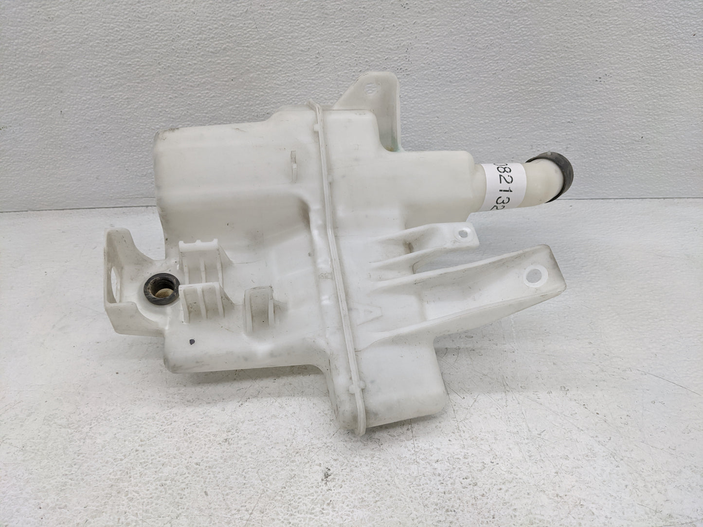 2018-2022 Honda Accord Windshield Washer Fluid Reservoir Bottle Oem - Oemusedautoparts1.com