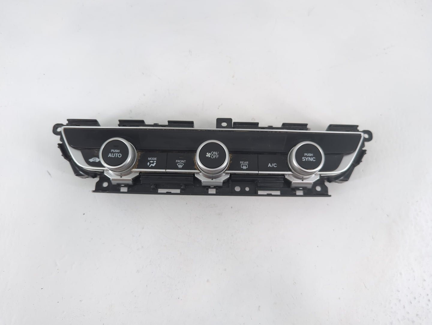 2018-2022 Honda Accord Climate Control Module Temperature AC/Heater Replacement P/N:79610TVAA016M1 Fits OEM Used Auto Parts 