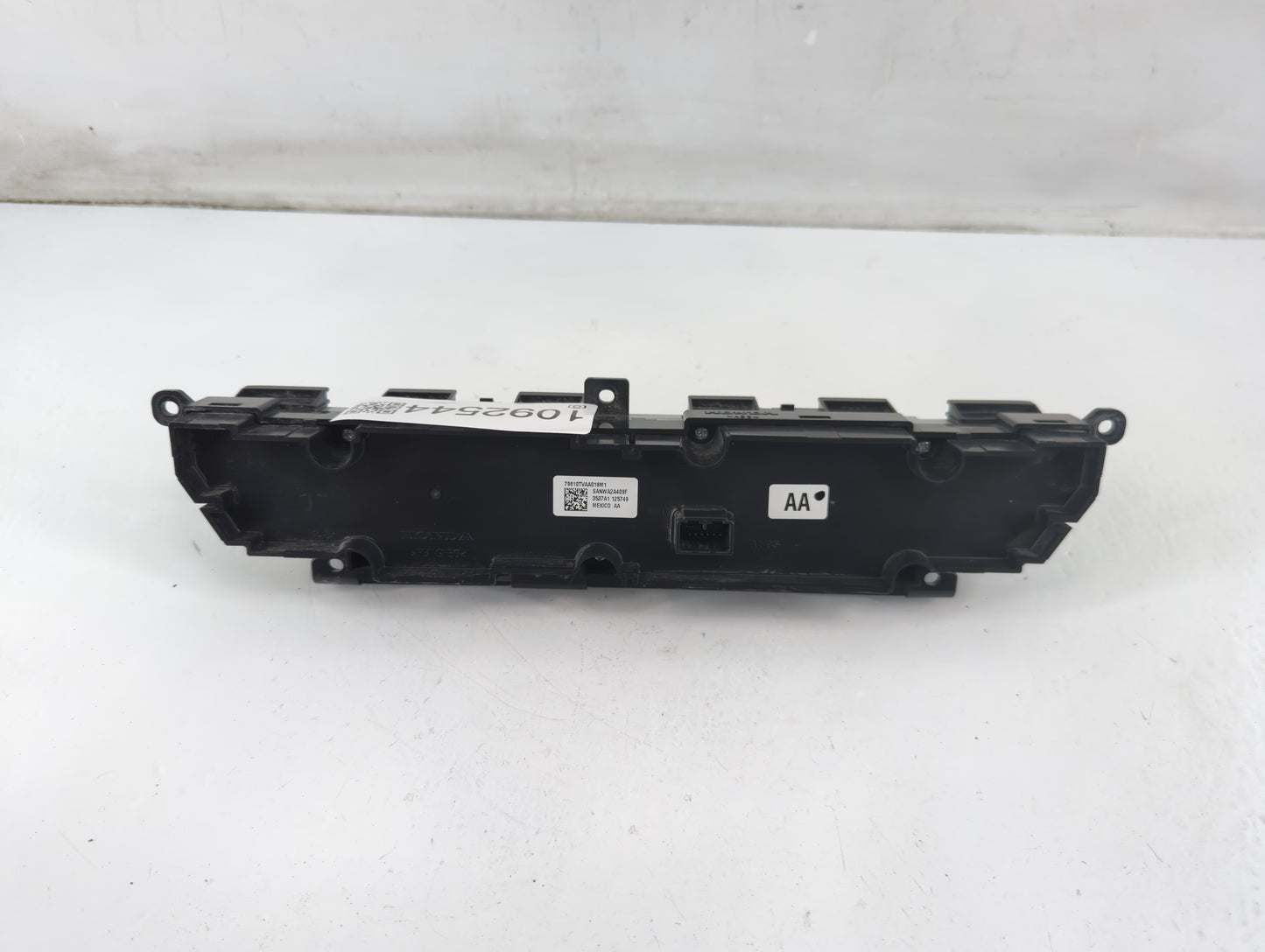 2018-2022 Honda Accord Climate Control Module Temperature AC/Heater Replacement P/N:79610TVAA016M1 Fits OEM Used Auto Parts 