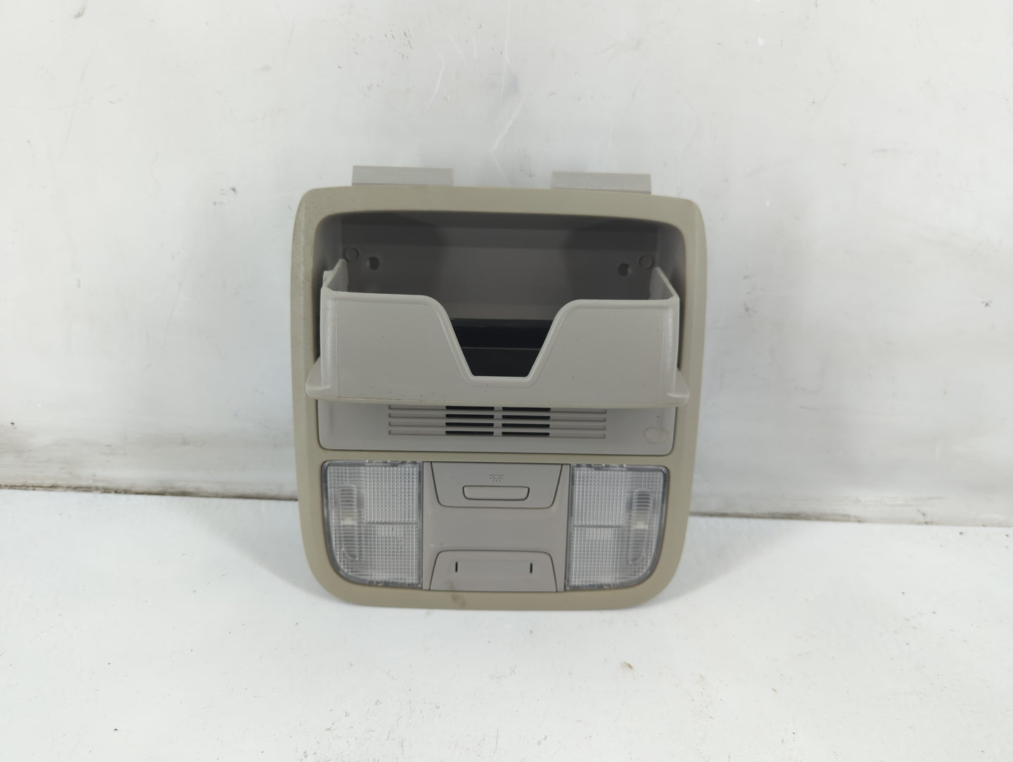 2018 Honda Accord Overhead Roof Console 1092694 - Oemusedautoparts1.com