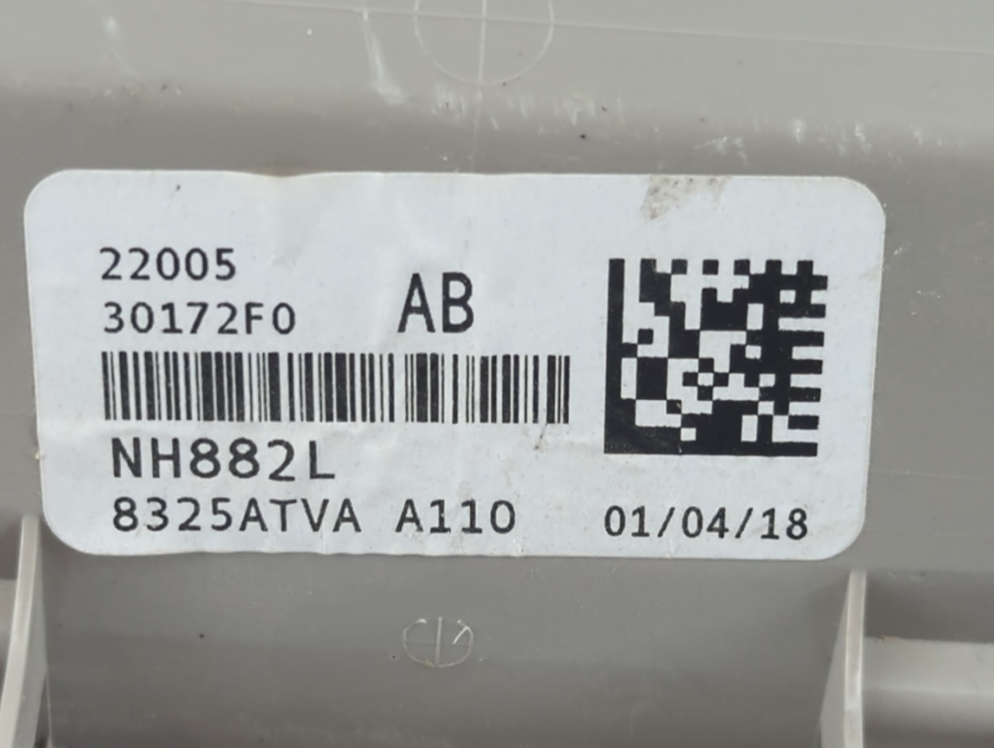 2018 Honda Accord Overhead Roof Console 1092694 - Oemusedautoparts1.com