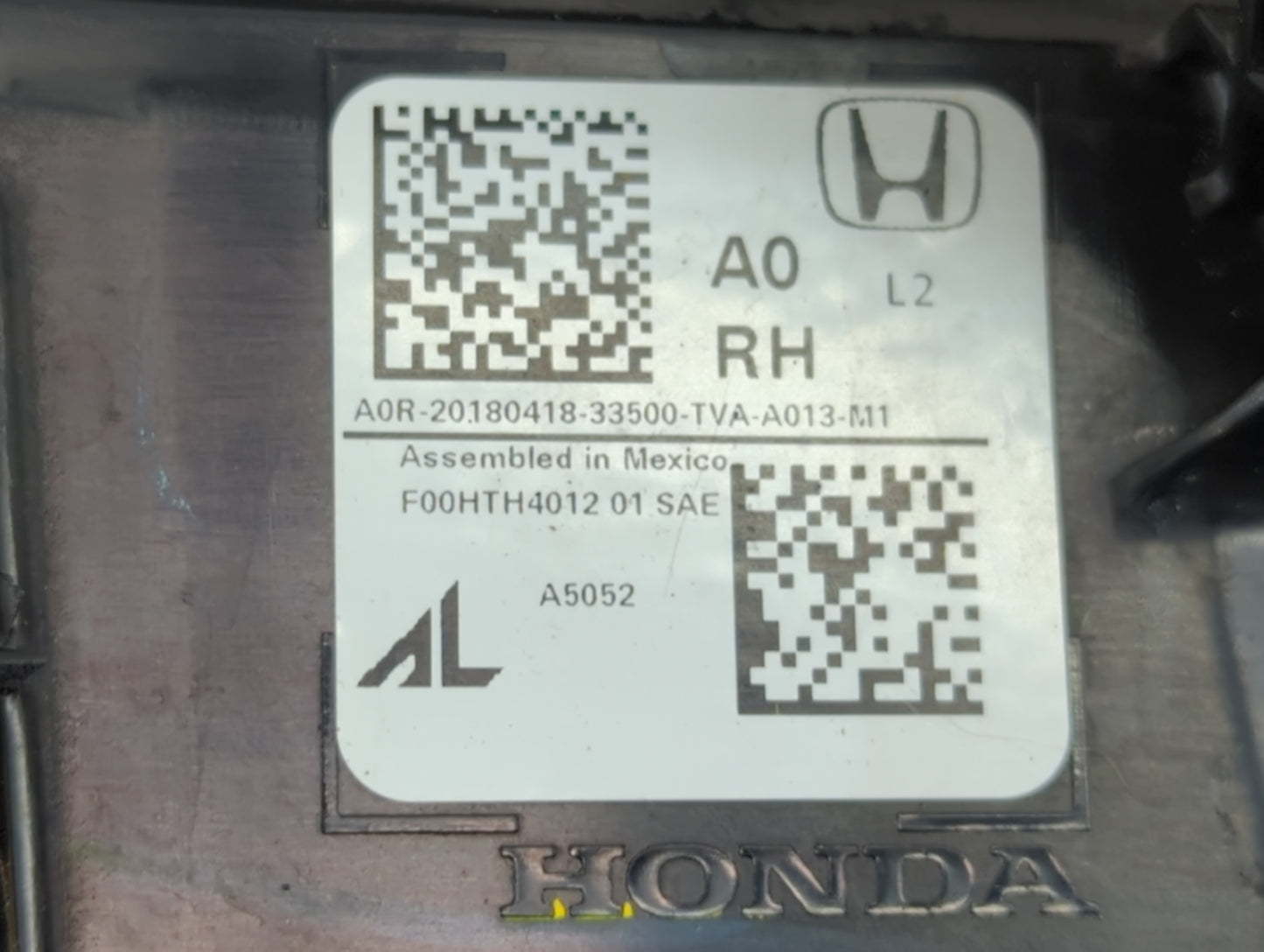 2018-2022 Honda Accord Tail Light Assembly Passenger Right OEM P/N:20180418 Fits Fits 2018 2019 2020 2021 2022 OEM Used Auto