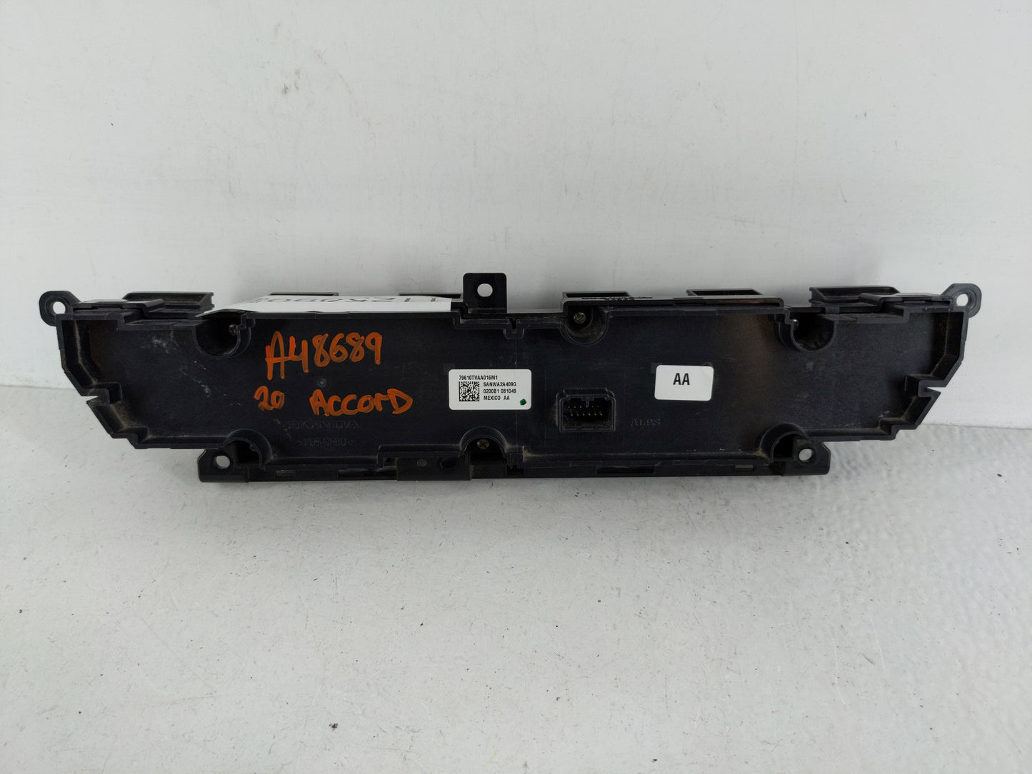 2018-2020 Honda Accord Climate Control Module Temperature AC/Heater Replacement P/N:79610TVAA016M1 Fits Fits 2018 2019 2020 