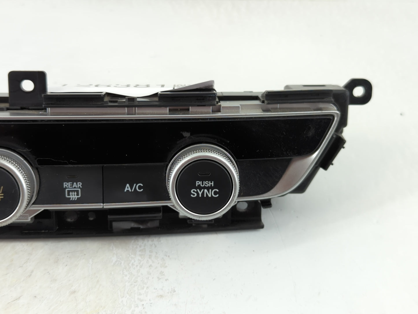 2018-2020 Honda Accord Climate Control Module Temperature AC/Heater Replacement P/N:79610TVAA016M1 Fits Fits 2018 2019 2020 