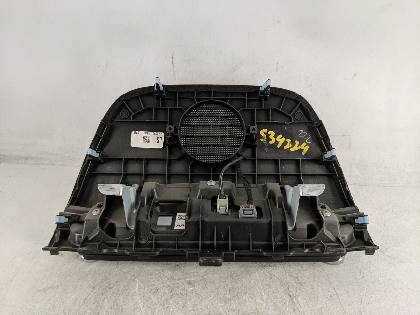 2018-2020 Honda Accord Radio AM FM Cd Player Receiver Replacement Fits Fits 2018 2019 2020 OEM Used Auto Parts - Oemusedauto