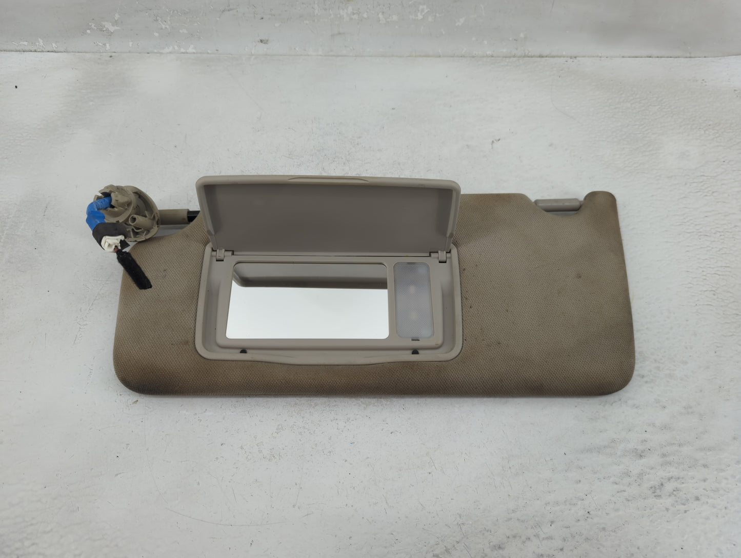 2018-2022 Honda Accord Sun Visor Shade Replacement Passenger Right Mirror Fits Fits 2018 2019 2020 2021 2022 OEM Used Auto P