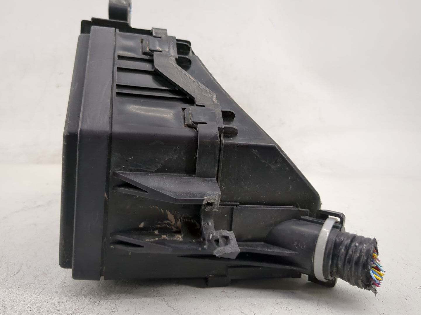 2018-2020 Honda Accord Fusebox Fuse Box Panel Relay Module P/N:30-TVA-A010 Fits Fits 2018 2019 2020 OEM Used Auto Parts - Oe