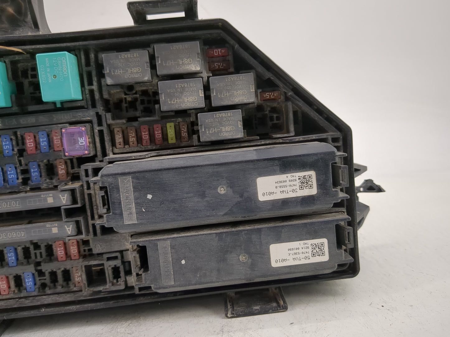 2018-2020 Honda Accord Fusebox Fuse Box Panel Relay Module P/N:30-TVA-A010 Fits Fits 2018 2019 2020 OEM Used Auto Parts - Oe