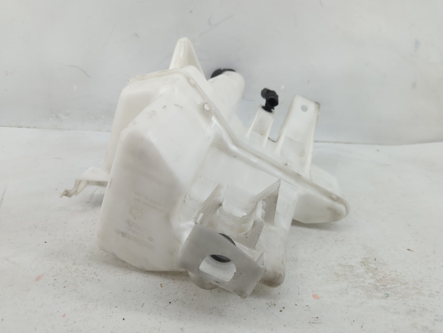 2018-2022 Honda Accord Windshield Washer Fluid Reservoir Bottle Oem - Oemusedautoparts1.com