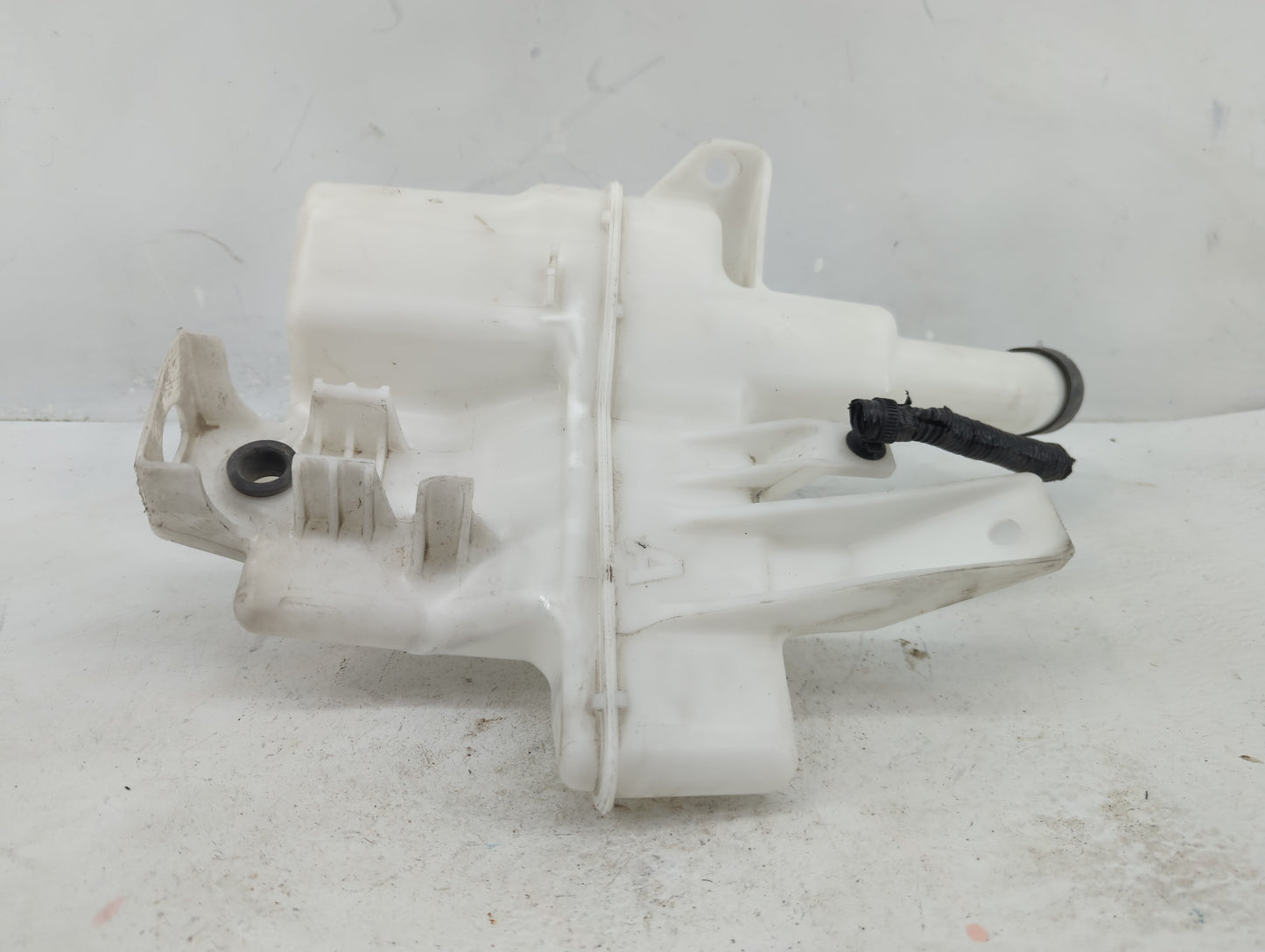 2018-2022 Honda Accord Windshield Washer Fluid Reservoir Bottle Oem - Oemusedautoparts1.com