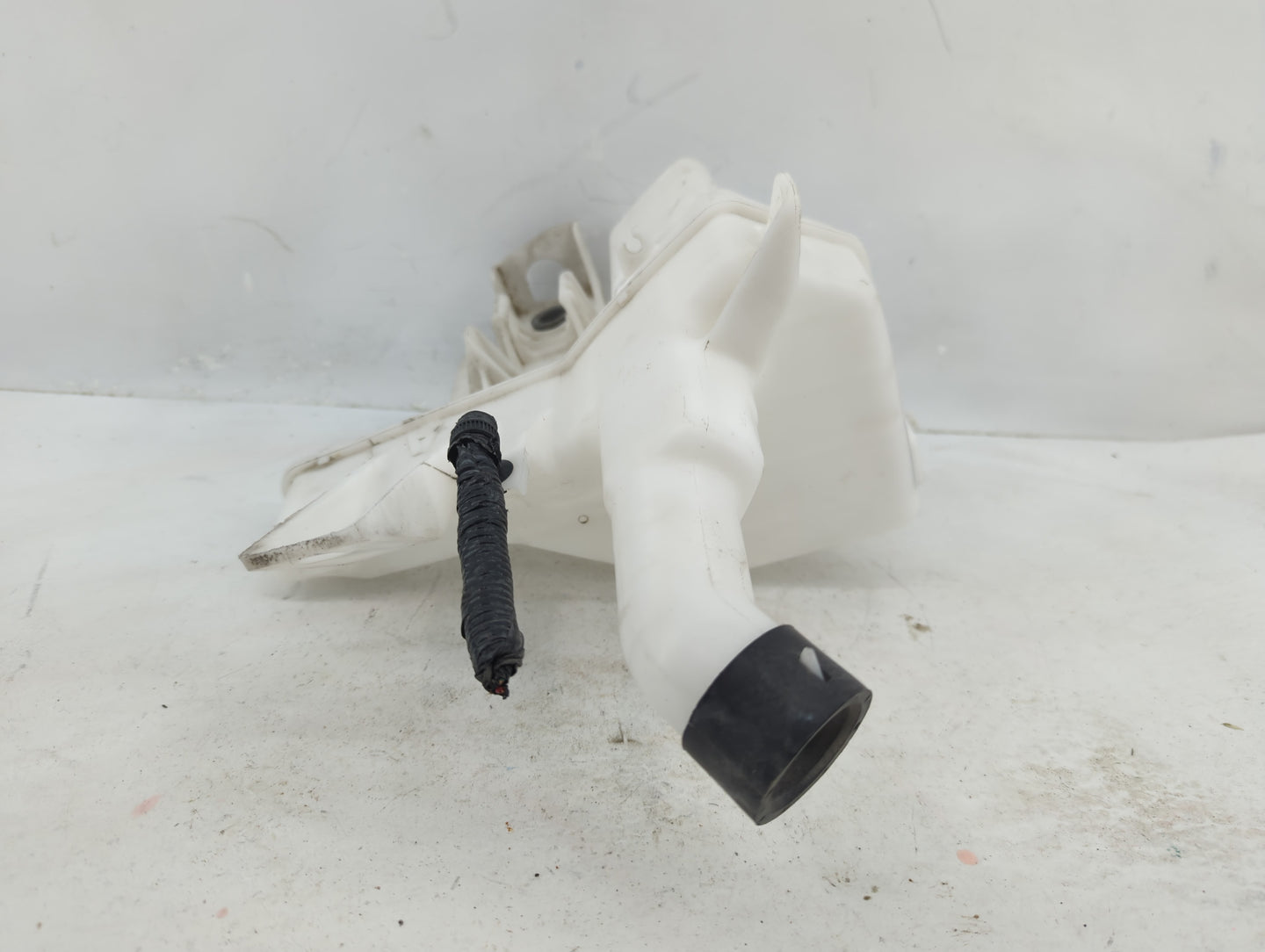 2018-2022 Honda Accord Windshield Washer Fluid Reservoir Bottle Oem - Oemusedautoparts1.com